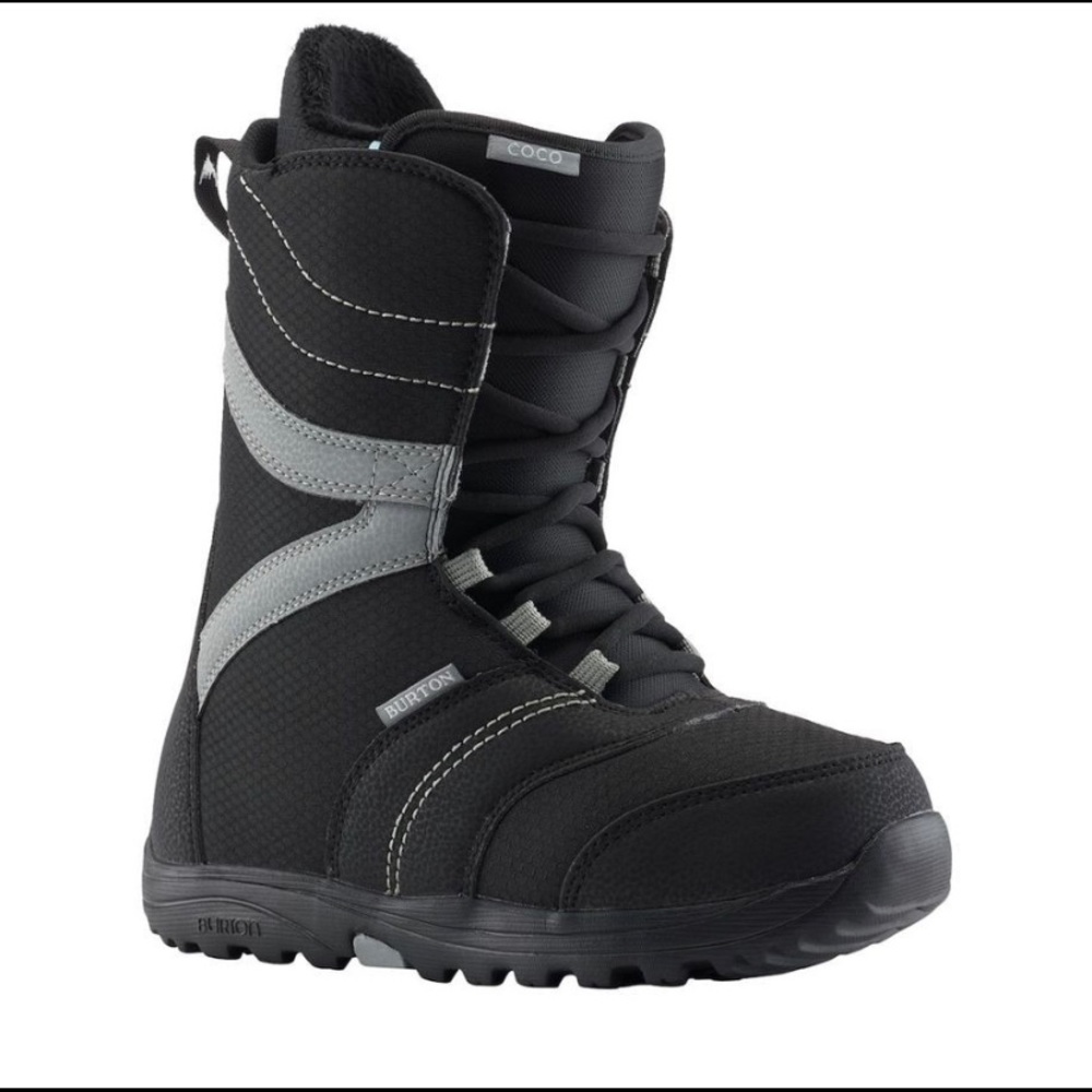 9 Women's Burton Coco Snowboard Boot